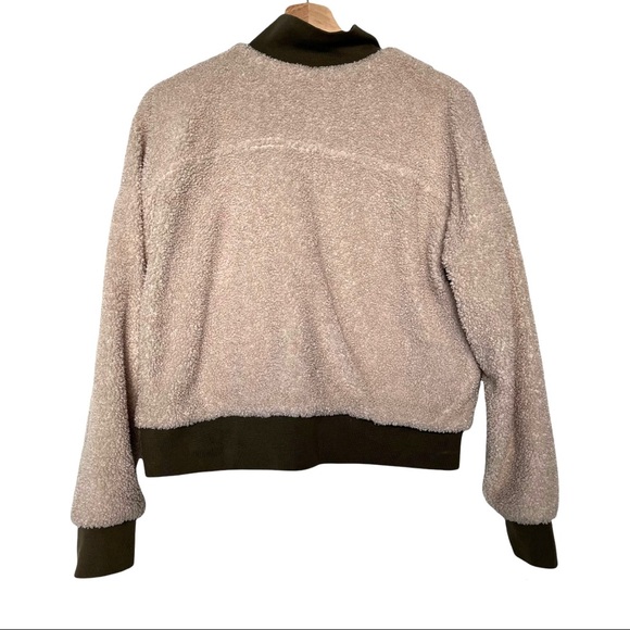 Fabletics Dream Polar Fleece Pullover - Picture 4 of 6